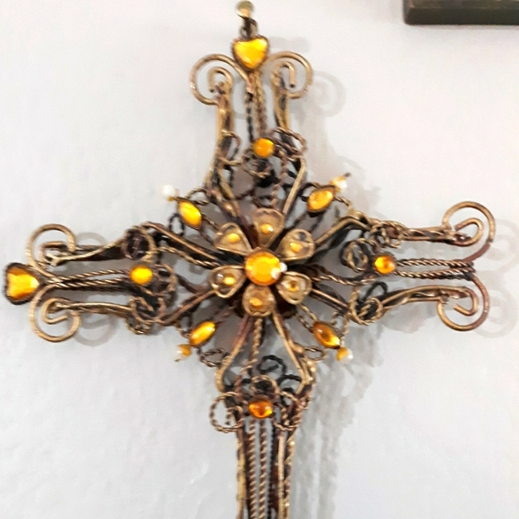ARTISAN METALLIC WALL CROSS NEW! - Picture 4 of 4